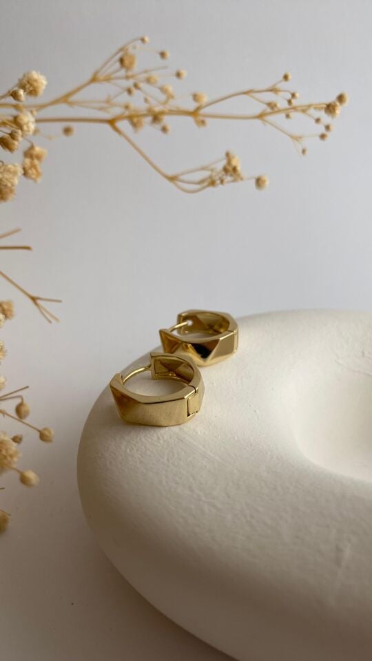 14k gold köşeli mini halka küpe