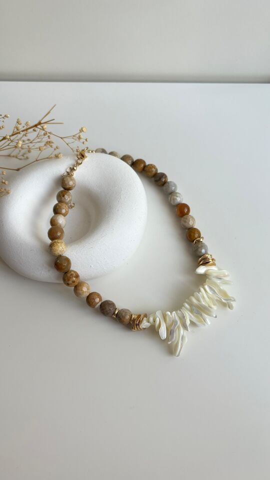 Kahve akik taşlı özel seri kolye