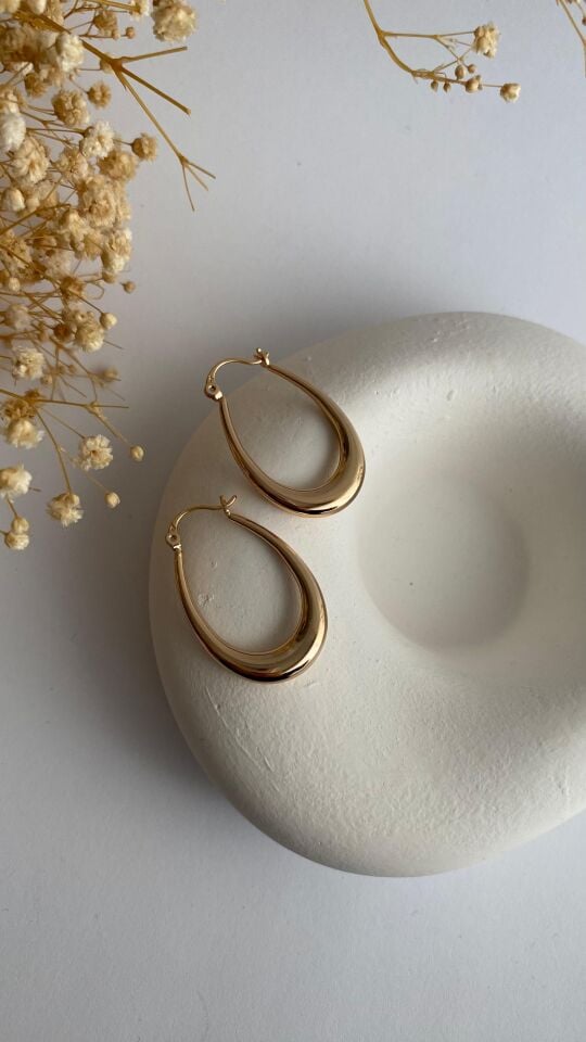 Rose gold oval halka küpe