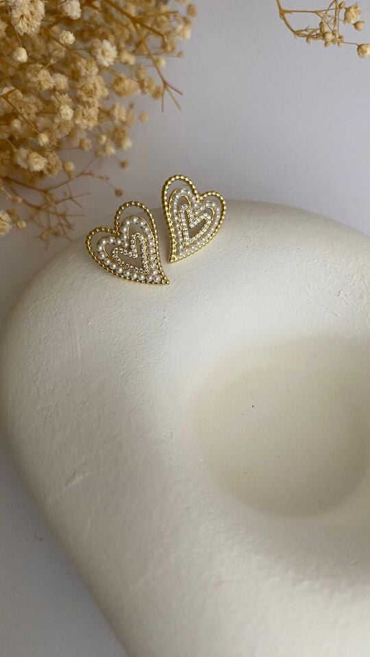 Etrafı incili kalp küpe