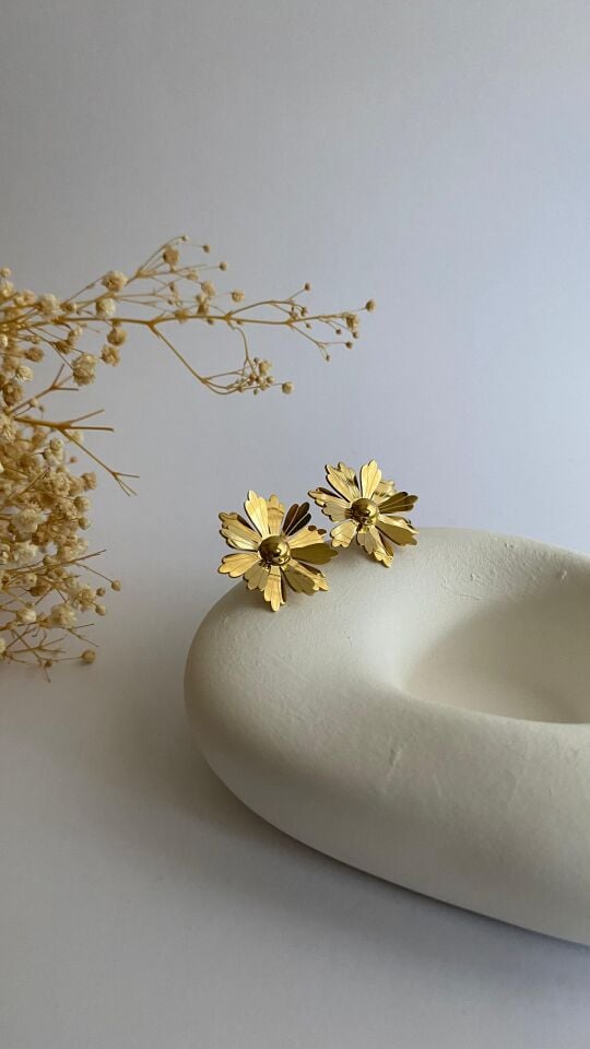 Çiçek plaka çelik küpe