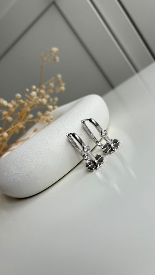 Göçmen silver m küpe