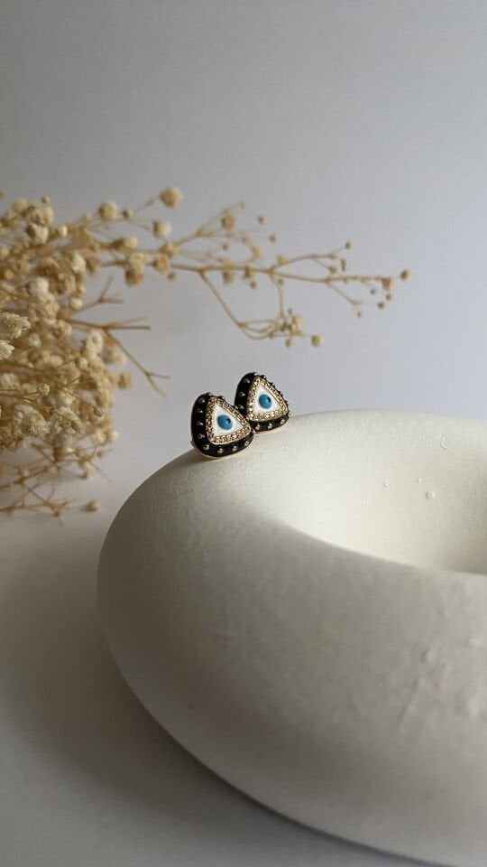 Nazar Boncuklu Üçgen Küpe