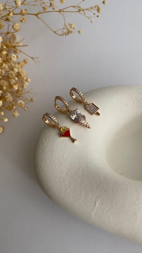 Gold renkli dondurmalar üçlü set küpe