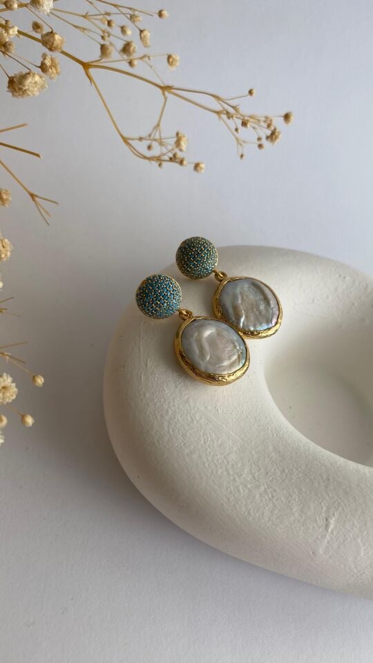 Sedefli mavi taşlı küpe