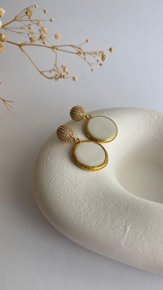 Sedefli zirkon taşlı küpe