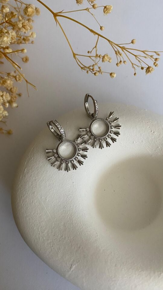 Silver taşlı güneş küpe
