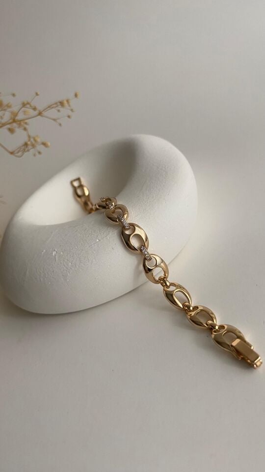 Rose gold elips şeklinde geçmeli bileklik