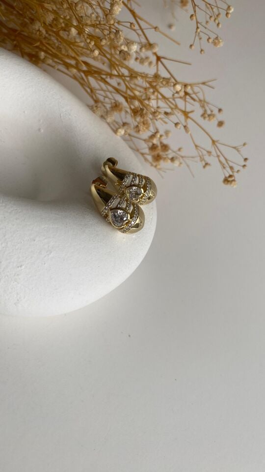 14k gold damla üstü kalp taşlı küpe