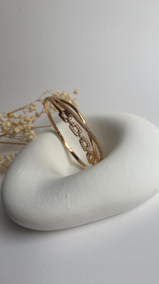 Rose gold ince taş işli kelepçe bileklik