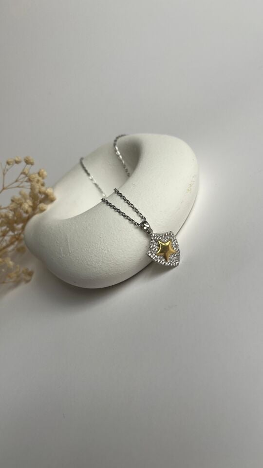 Silver yıldızlı kalkan uçlu kolye