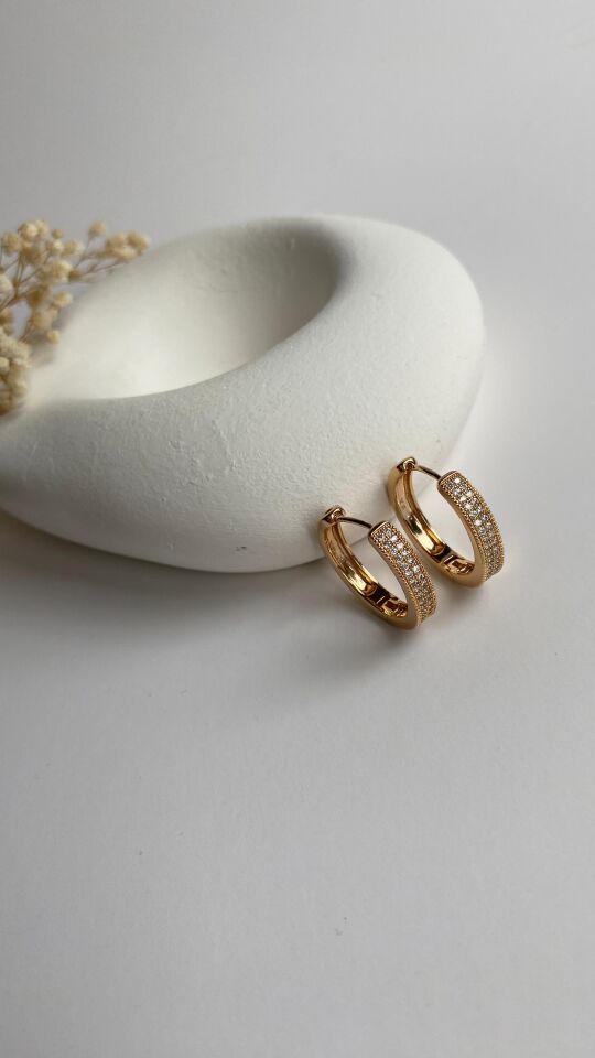 Rose gold çift sıra taşlı halka küpe