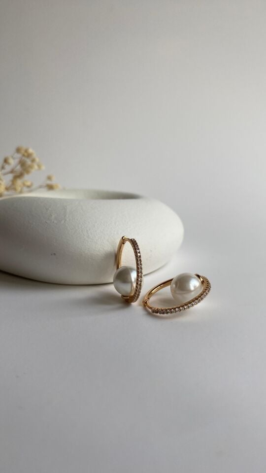 Rose gold incili halka küpe