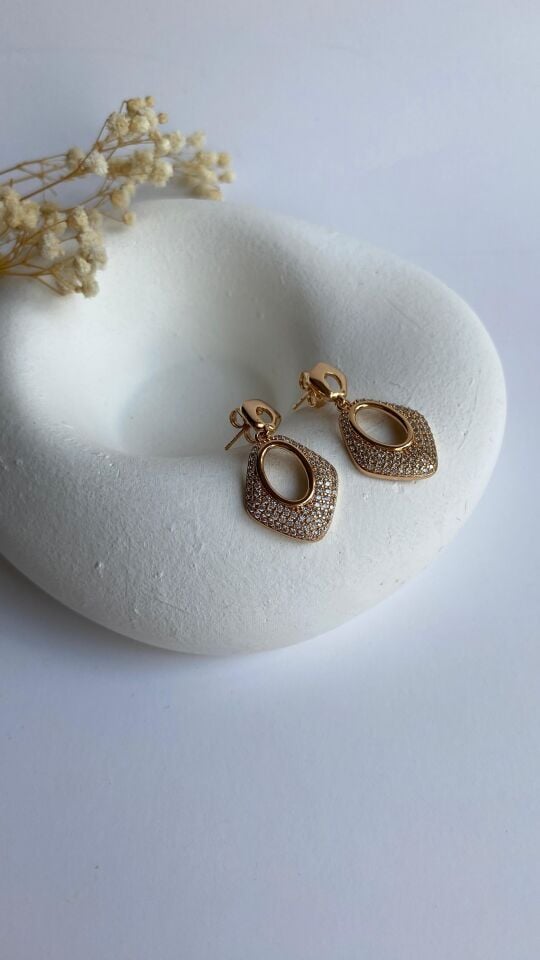 Rose gold damla taşlı sallantılı küpe