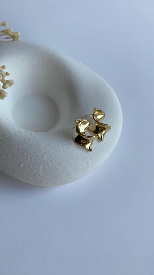 14k gold kıvrım detay küpe