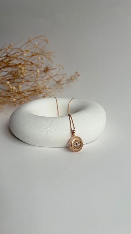Rose gold göz uçlu kolye
